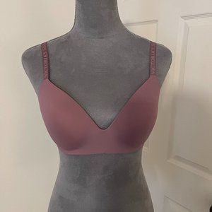 NWOT | Victoria's Secret No Wire Bra